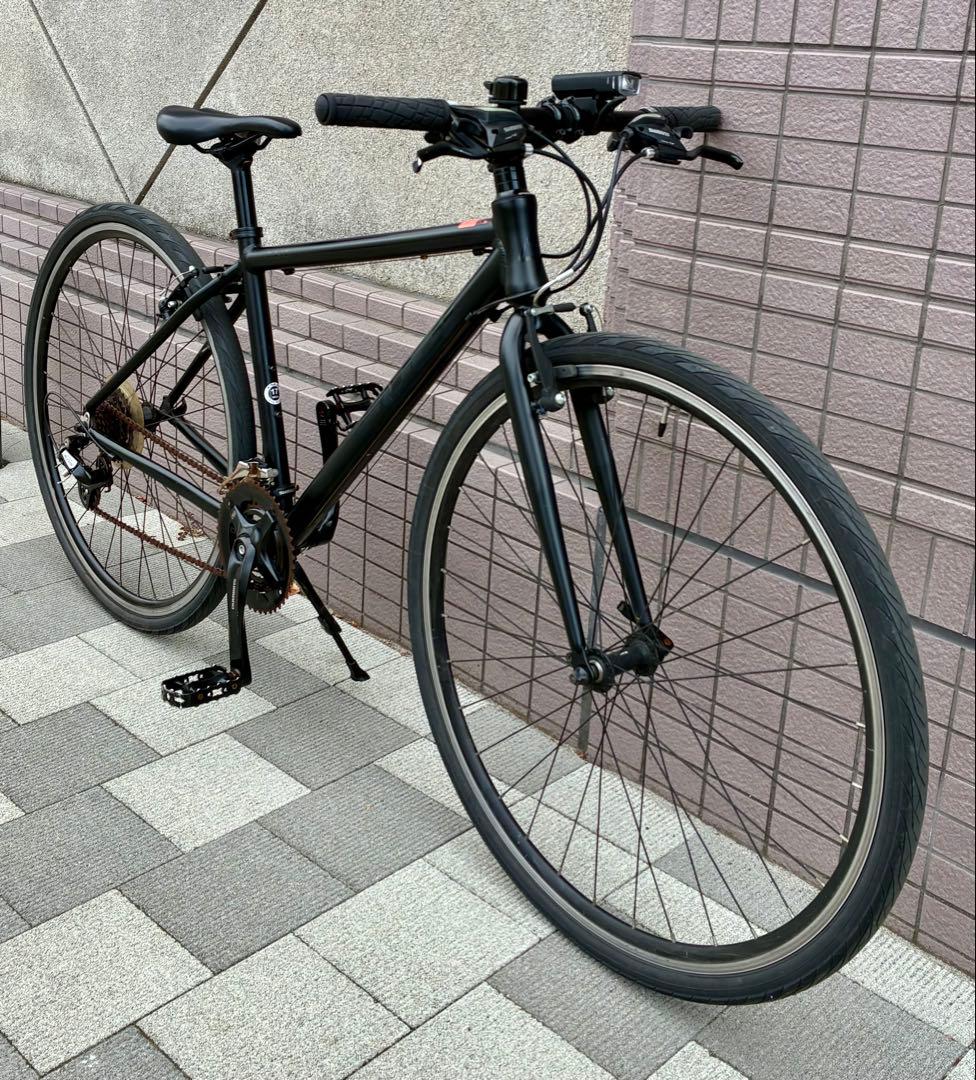 FUJI フジRAIZ 2023年　クロスバイク　マットブラック　18段　東京