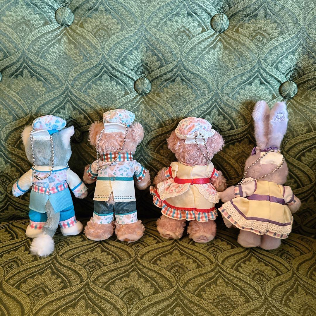 ダッフィー　ぬいぐるみバッジ　ハートウォーミングデイズ 2020