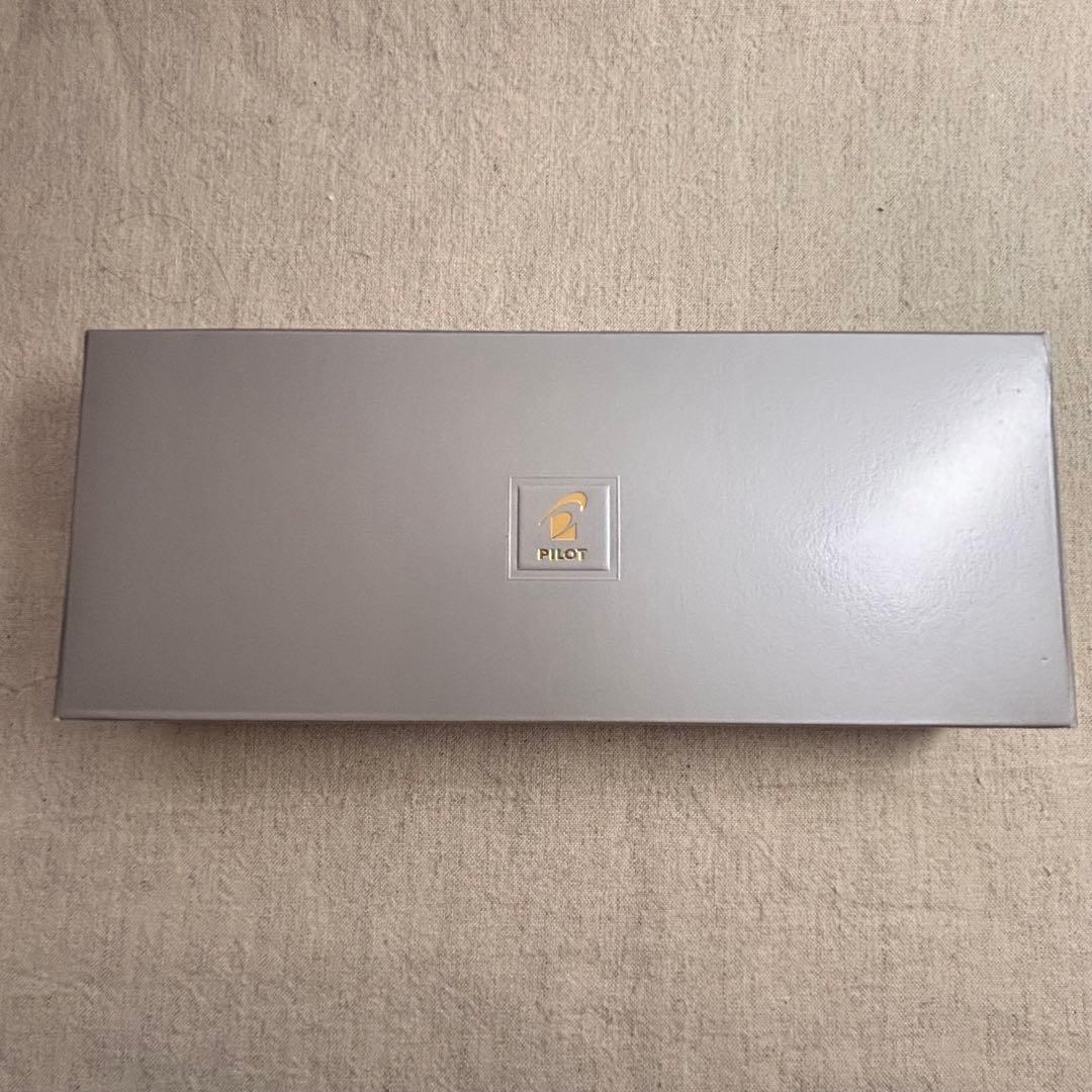 ✴︎PILOT✴︎パイロットCUSTOM カスタム ８２３　14K 585 B太字