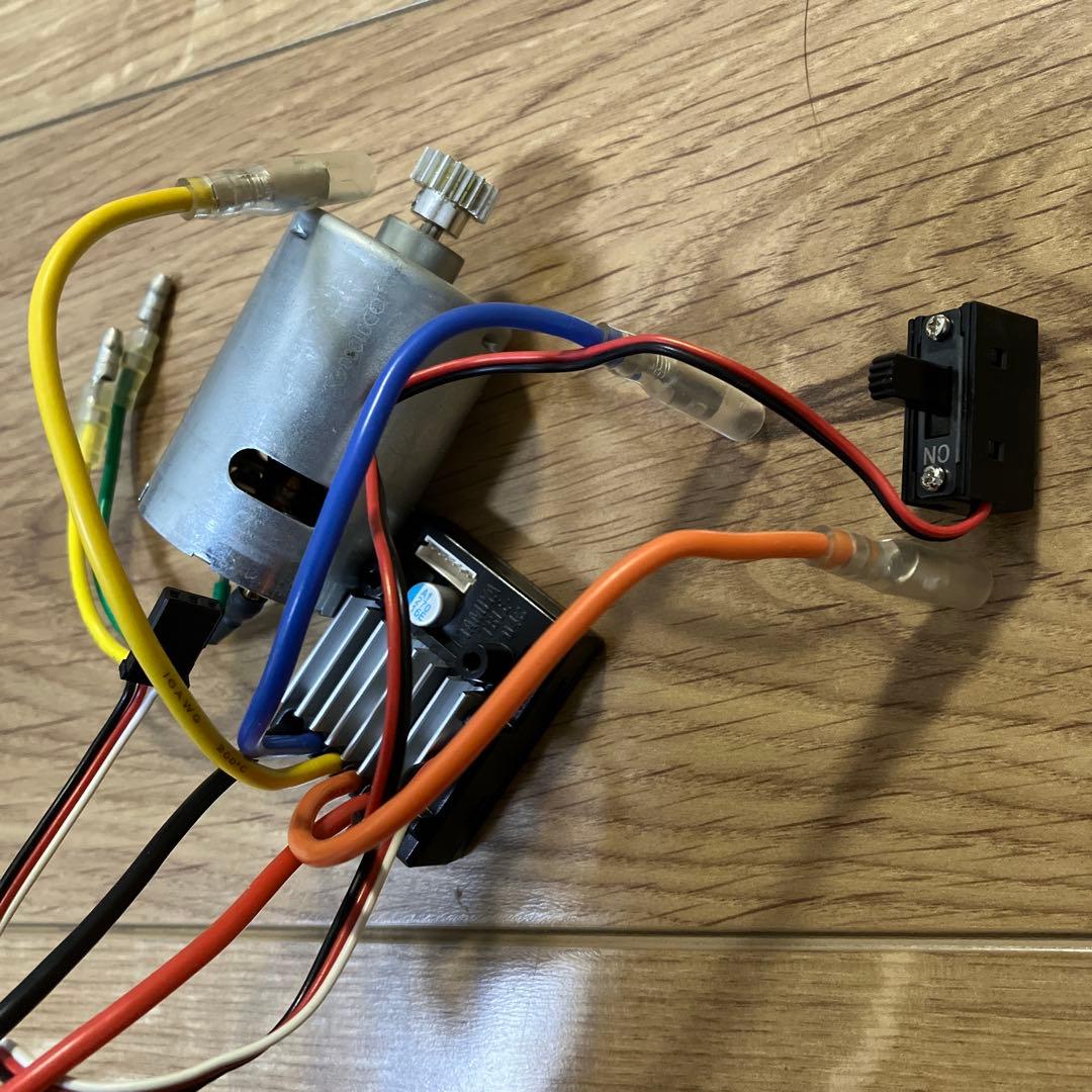 TAMIYA RCカー ファインスペック2.4G＋充電器のみ