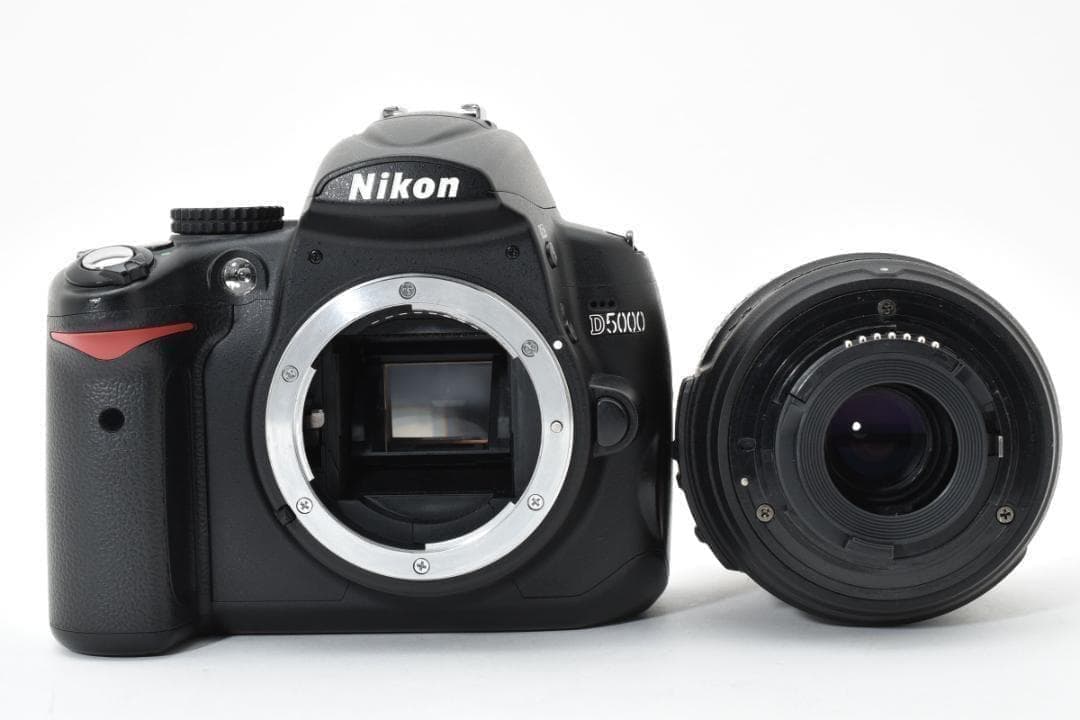 Nikon D5000 レンズキット 動作良好 付属品多数 初心者OK