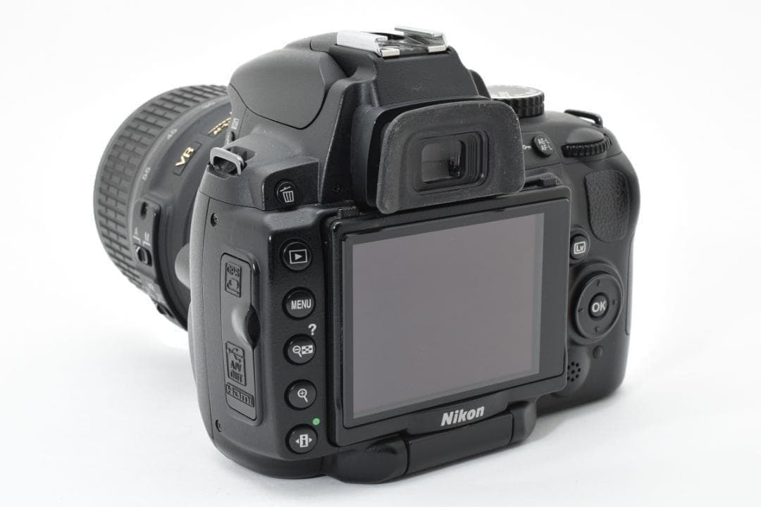 Nikon D5000 レンズキット 動作良好 付属品多数 初心者OK
