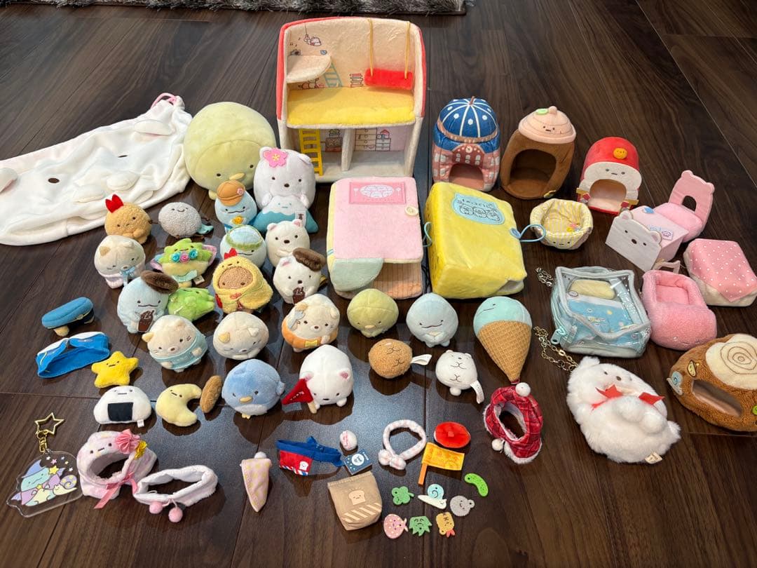 すみっコぐらし　まとめ売り　43点　他