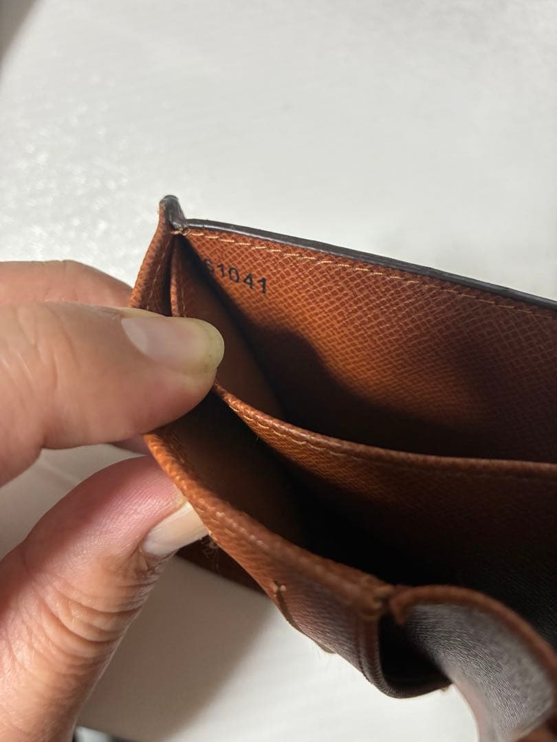 再値下げセール中★Louis Vuitton★モノグラム　二つ折り財布 ブラウン