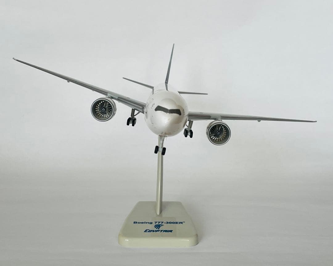 航空機・ヘリコプター EGYPTAIR Boeing 777-300ER 1/200