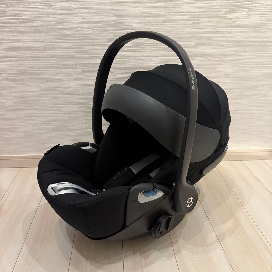 人気【美品】cybex サイベックス クラウドZ i-size