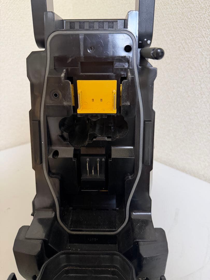 Makita MR108 スピーカー バッテリー1個付き Bluetooth