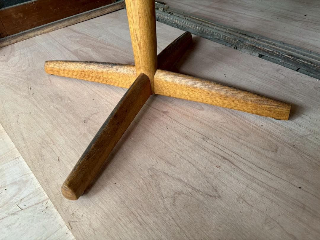 ②飛騨産業　キツツキ　円形テーブル　ダイニングテーブル　ヴィンテージ　インテリア