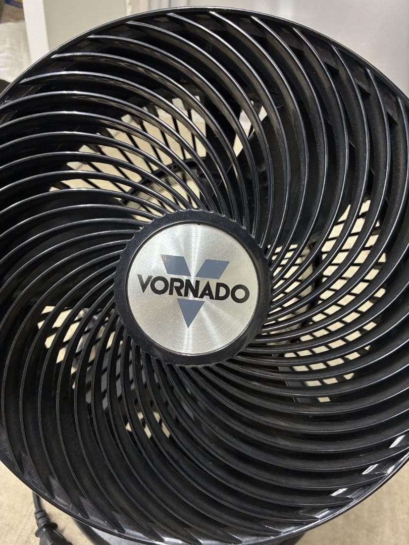 ち*う様 VORNADO ボルネード サーキュレーター 660-JP 黒