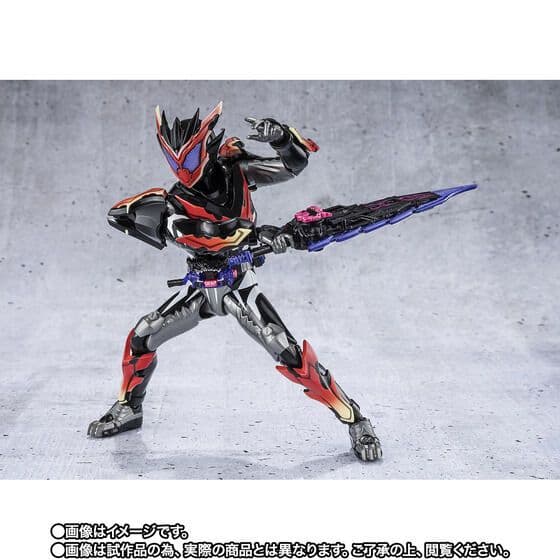 [未開封品] S.H.F 仮面ライダービターガヴ スパーキングミフォーム