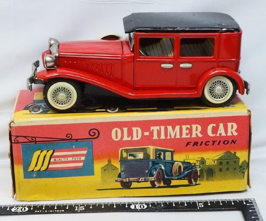 SSS【オールドタイマー セダン赤S-1209】ブリキtin toy car箱付