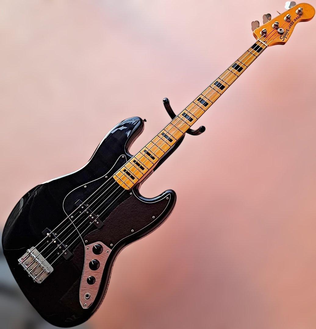 ■Squier Fender Classic Vibe 70 Jazz Bass