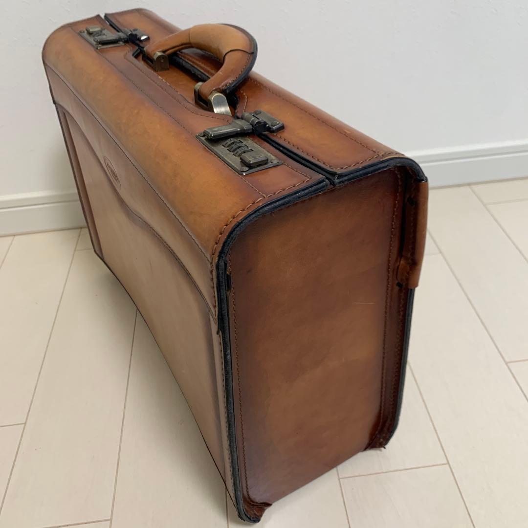 CARTELLA レザー ビジネス鞄