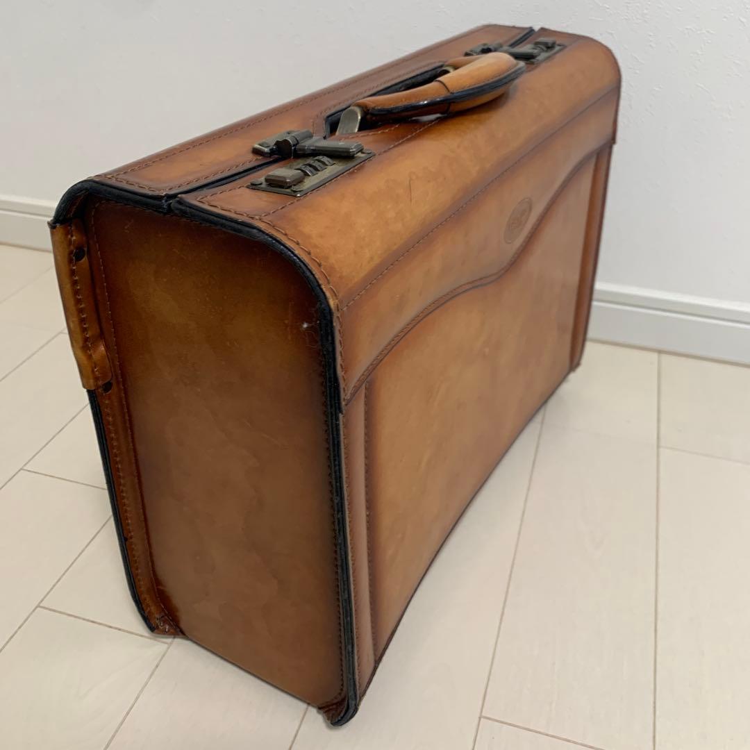 CARTELLA レザー ビジネス鞄