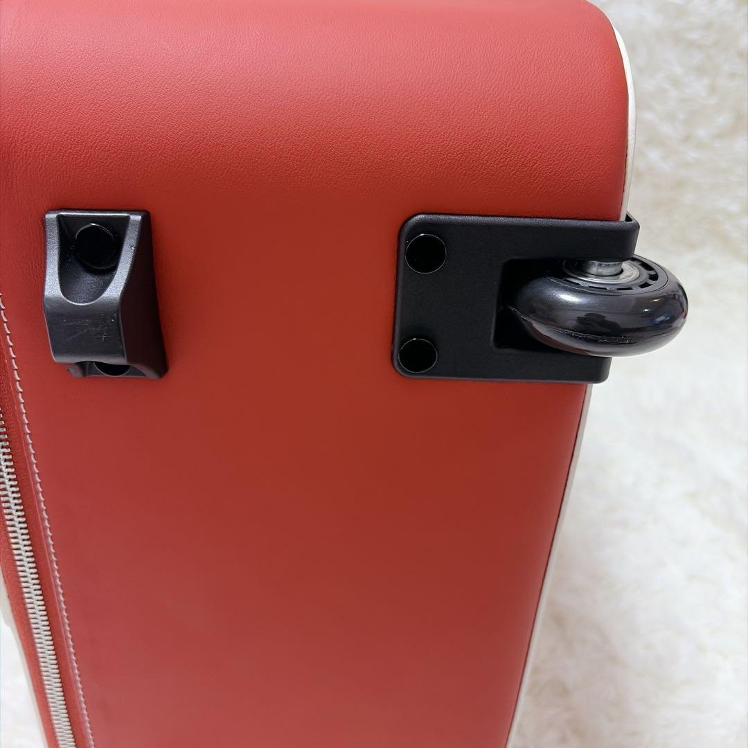 非売品✨新品✨超希少✨フェラーリ488gtb スーツケース　キャリケース