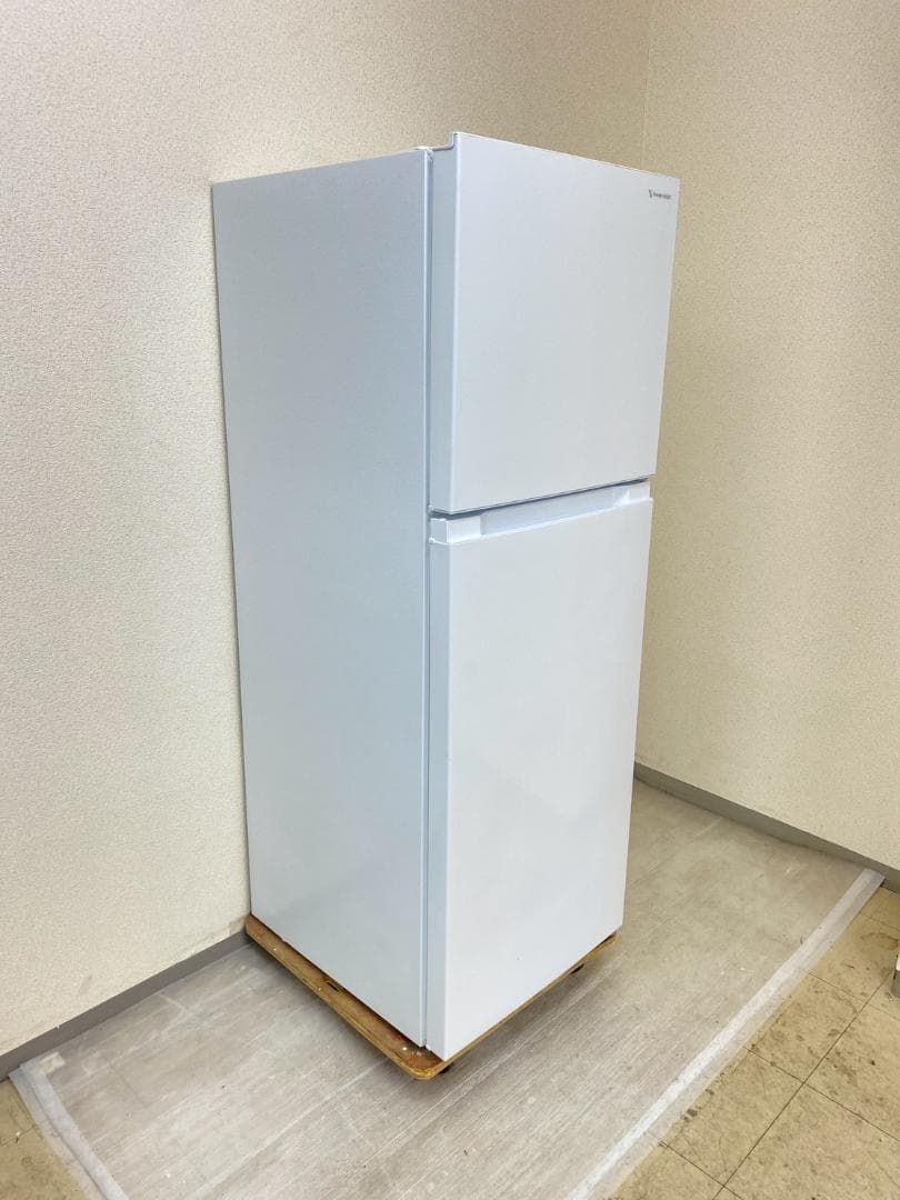 冷蔵庫 一人暮らし YAMADA 236L 2022年製 美品 D18a5