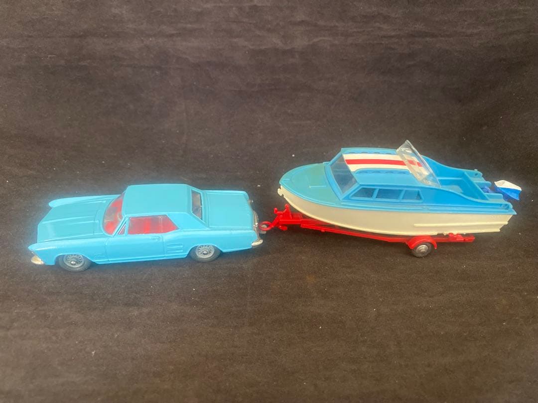 ⭐️Corgi Buick “RIVIERA” SET 1/48 #245