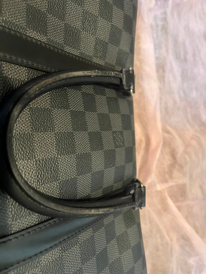 LOUIS VUITTON　ビジネスバック