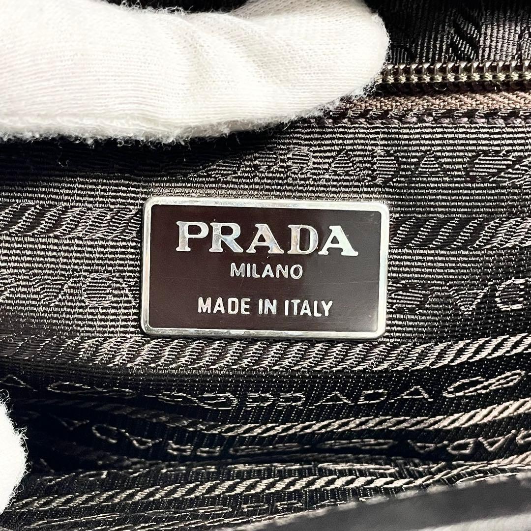 プラダ ロゴ レザー ハンド バッグ フラップ ワンハンドル　多機能　大容量