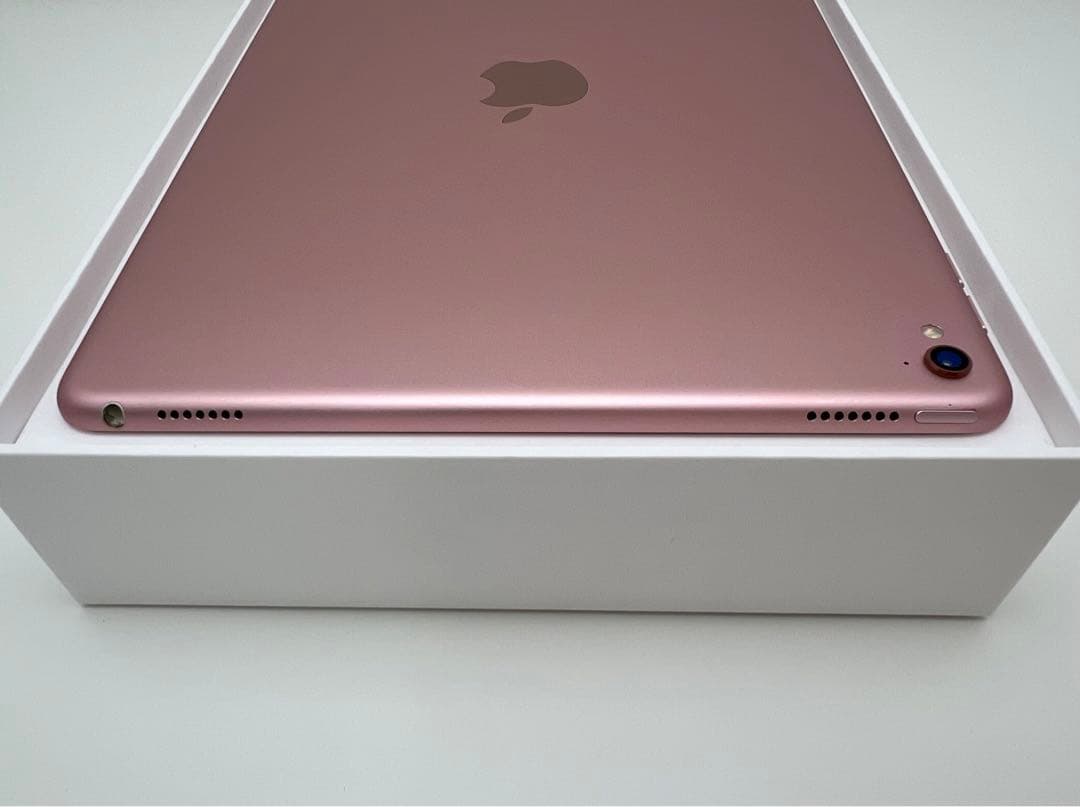 【美品】iPad Pro 9.7インチ 128GB ローズゴールド　初期化済み