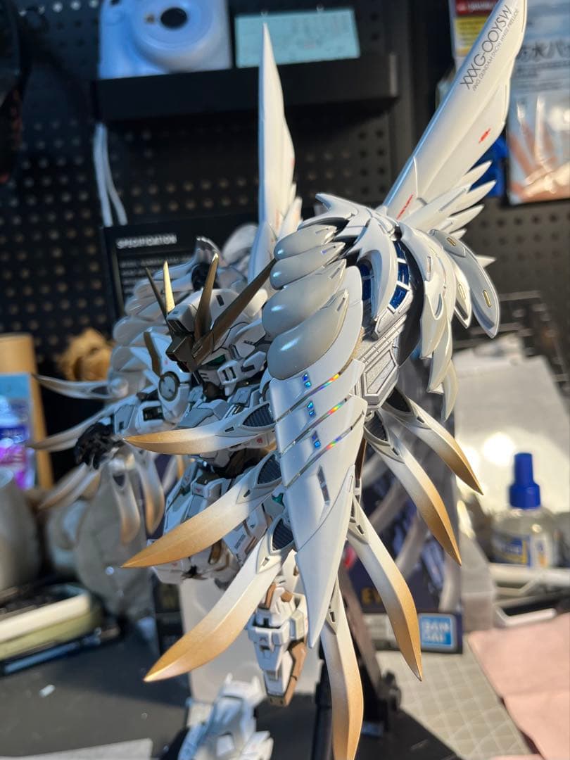MGSD ウイングガンダムゼロewスノーホワイトプレリュード塗装完成品