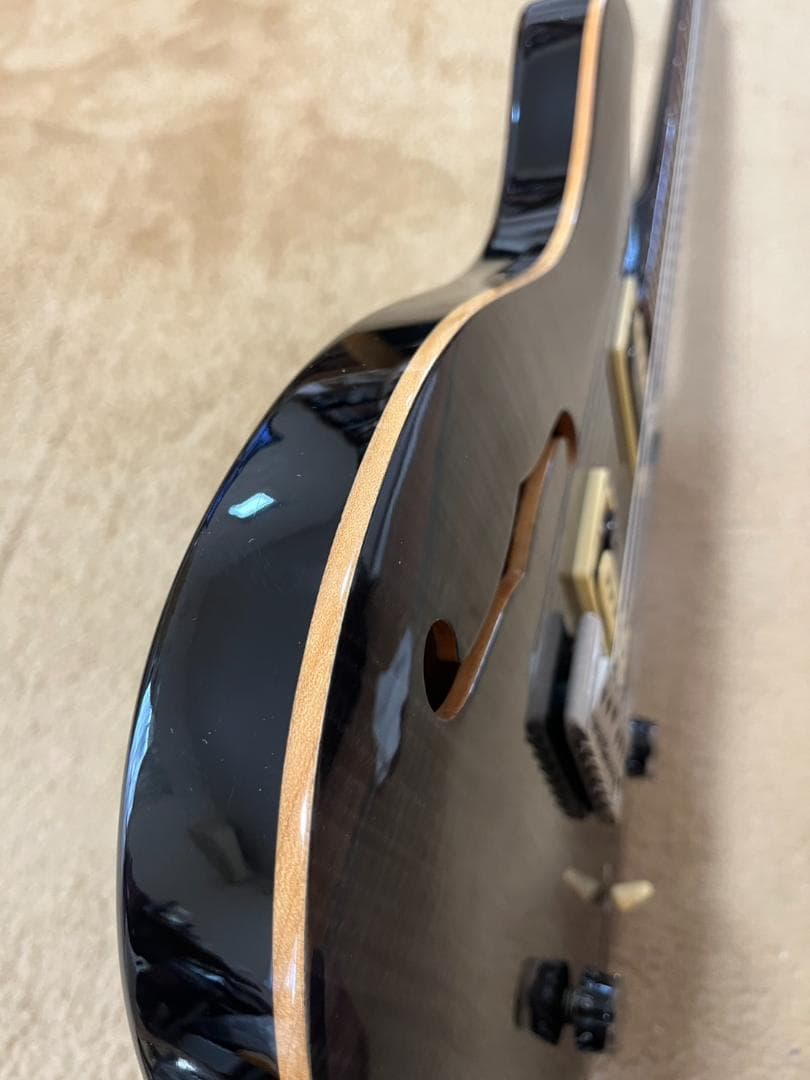 PRS SE Custom SEMI-HOLLOW 2017年製