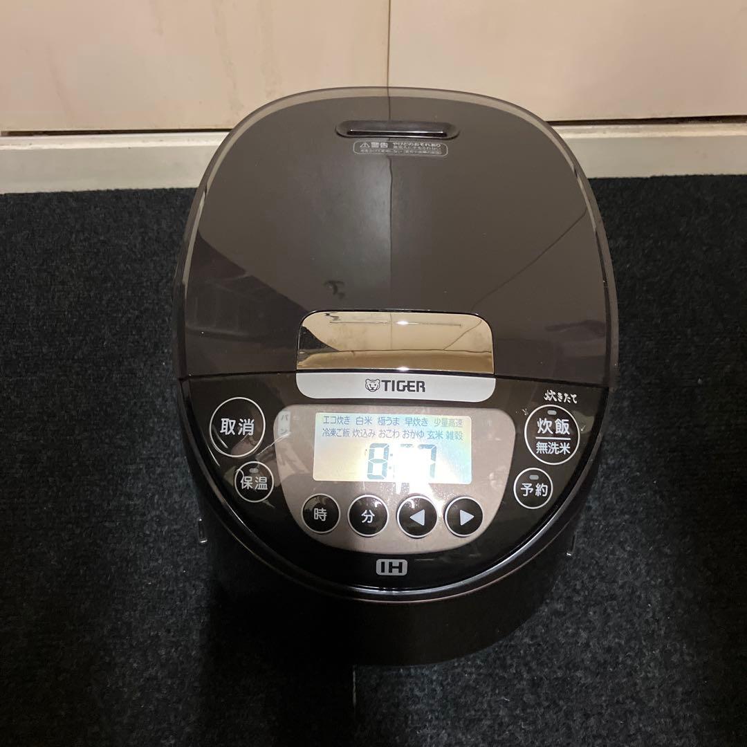 TIGER IH 炊飯器 5.5合 JPW-D100 取扱説明書付き