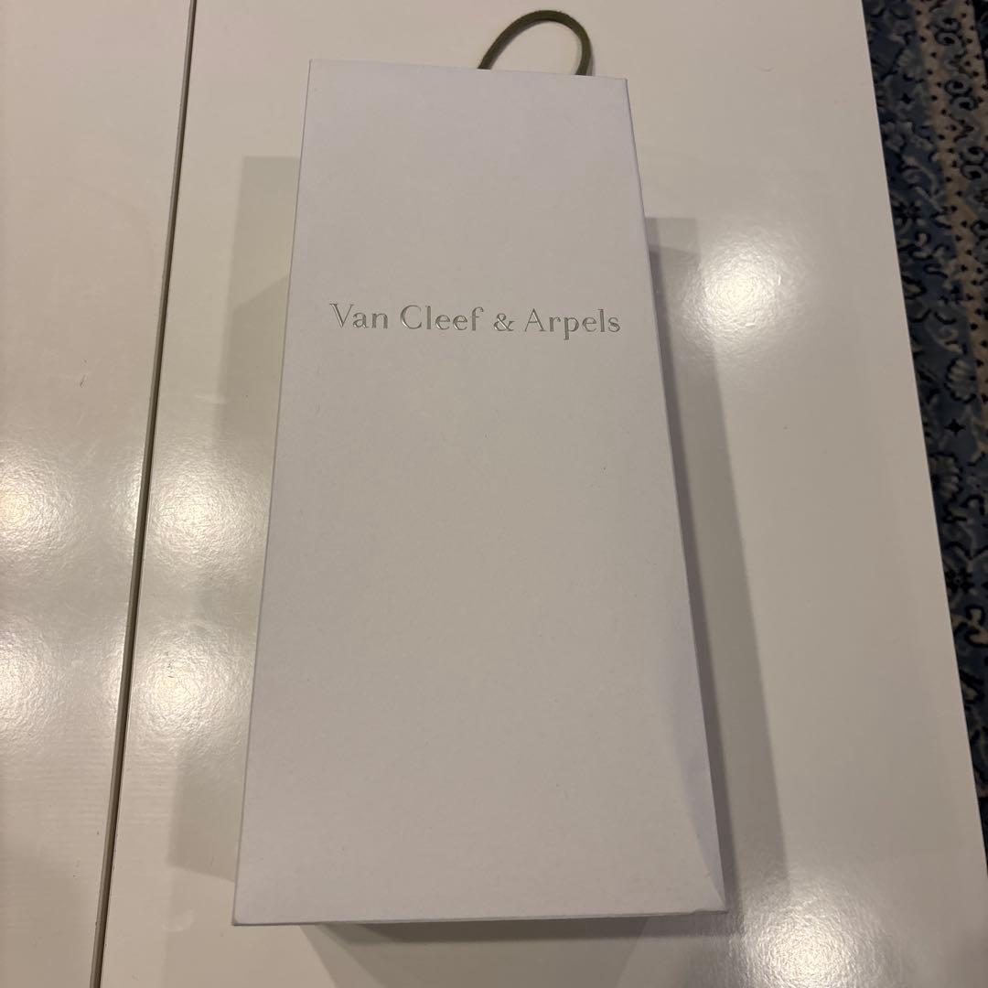 ヴァンクリーフ&アーペル リングケース 保証書入れ 空箱 取説クリーニングセット
