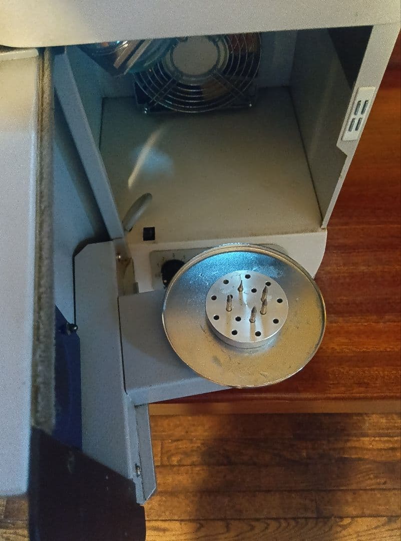 YOSHIDA 　レジン重合器　YDC-750