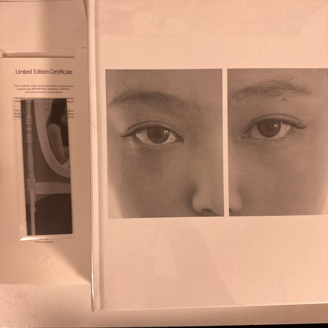 jennie ジェニ　写真展　限定 フォトブック　しおり付き J2NNI5