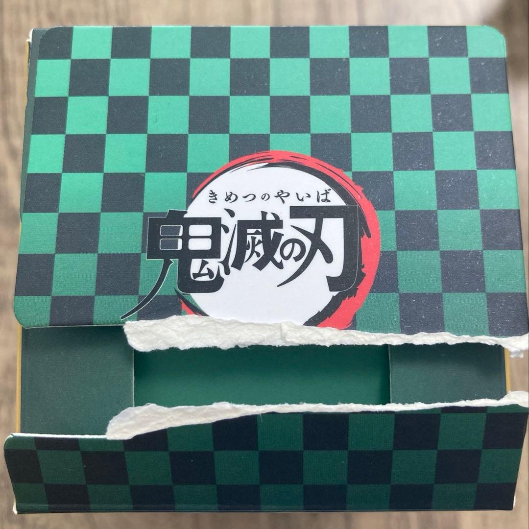 鬼滅の刃POP MART 煉獄杏寿郎 シークレット 誕生花 デフォルメフィギュア