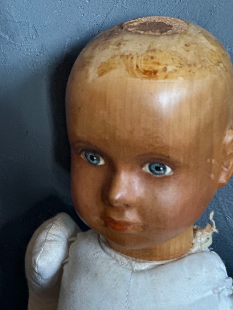 瞬間的お値下げ❣️アンティーク 木製人形 青い目