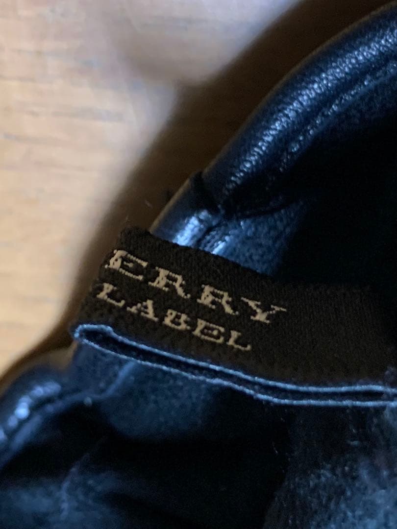 バーバリー BURBERRY ブラックレーベル レザー 手袋 羊革　黒