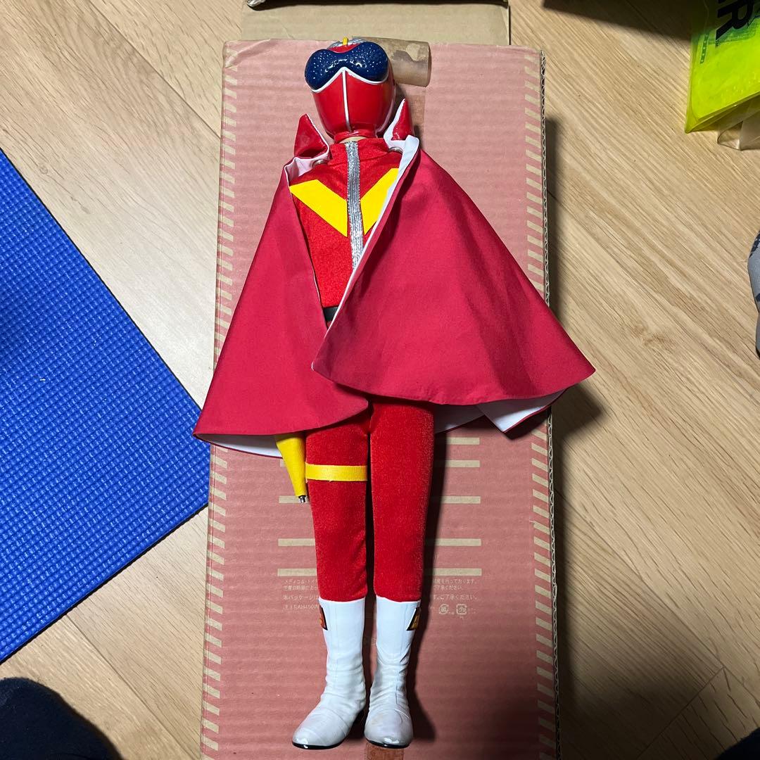 特撮ヒーローフィギュア 赤