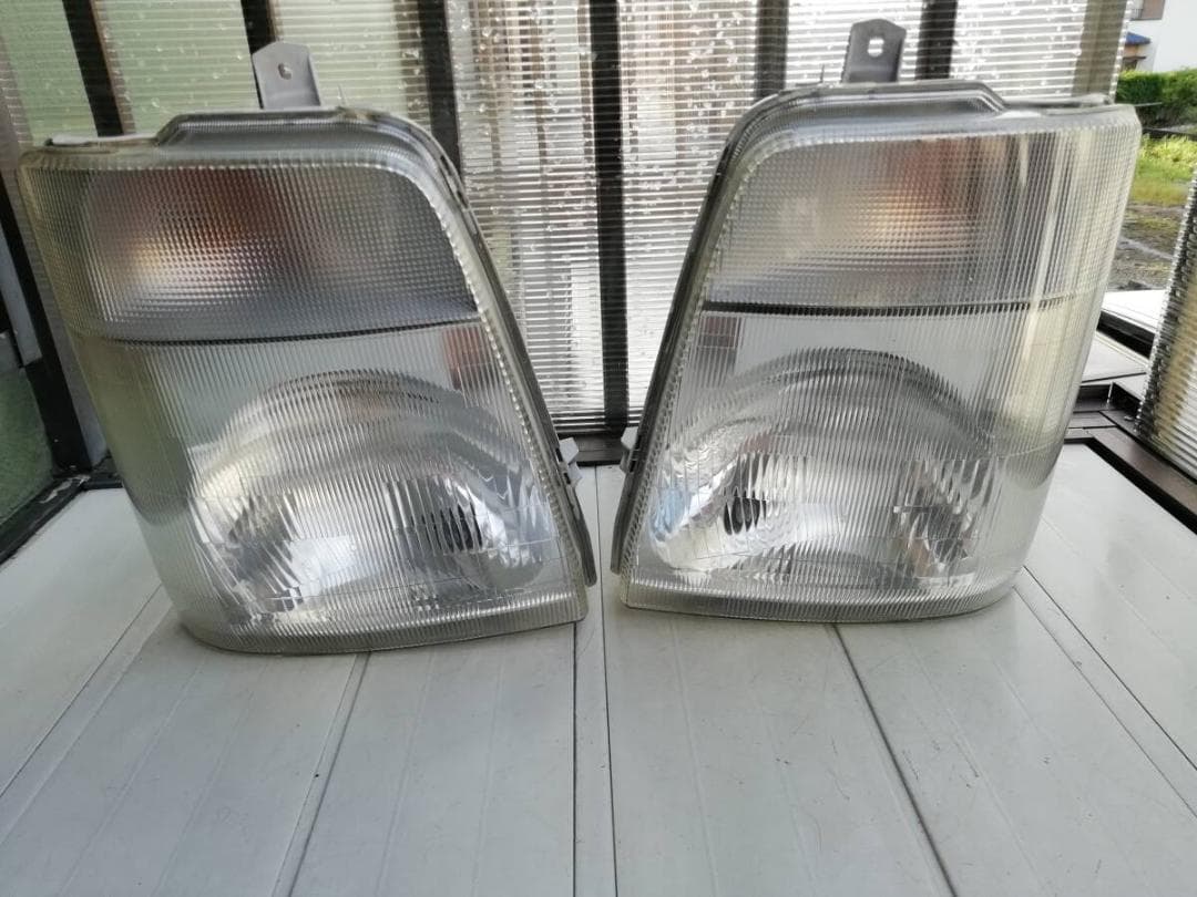 DA63T キャリィ キャリー ハロゲン ヘッドライト 左右　レベなし