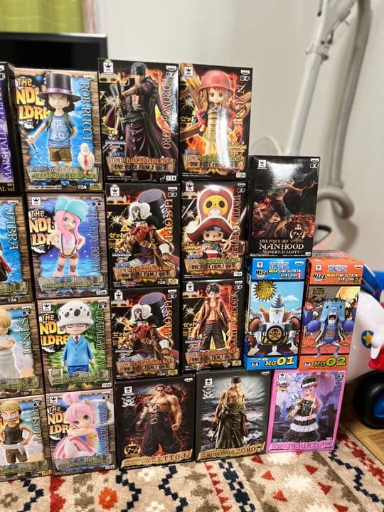 タイムセールまとめ売り未開封ワンピース　フィギュア　48体セット売り