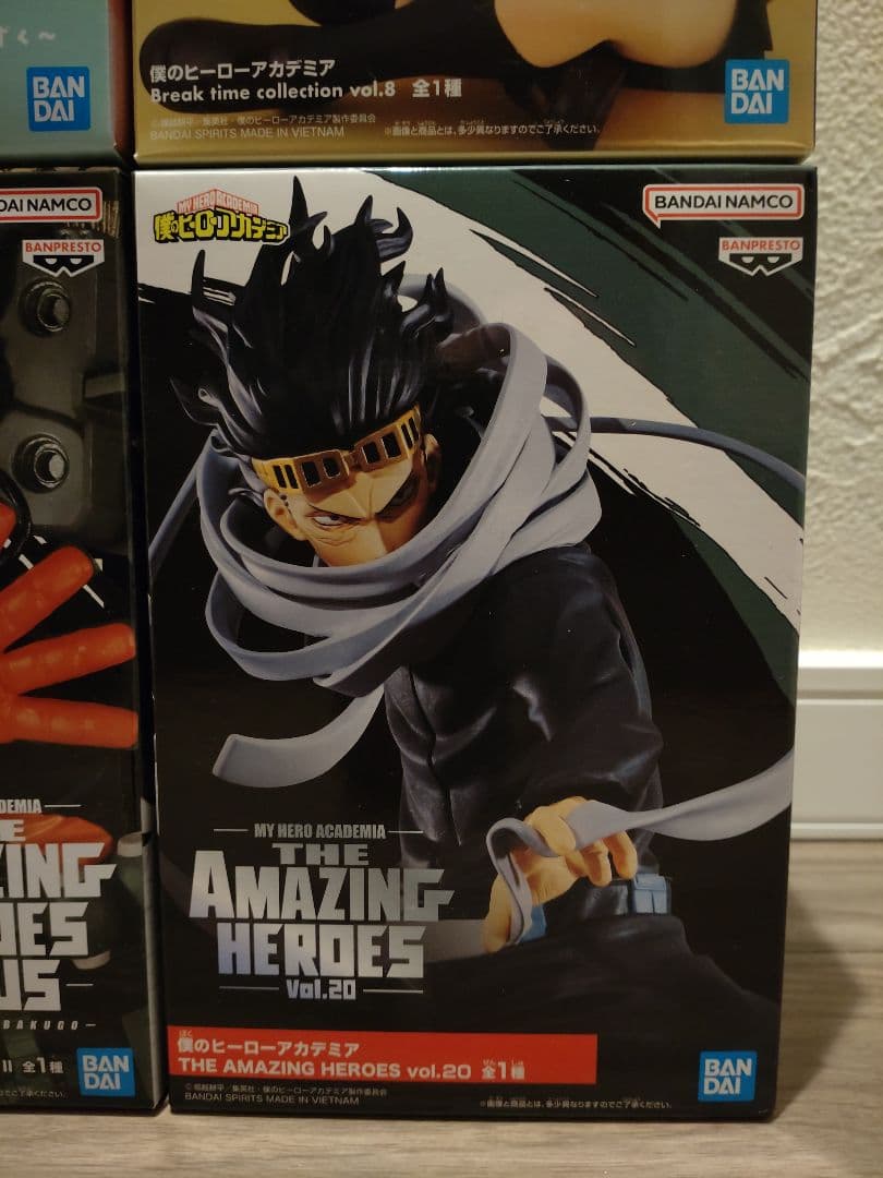 未開封ヒロアカフィギュア　トガヒミコBreak　ちあぴこ　爆豪アメイジング　相澤