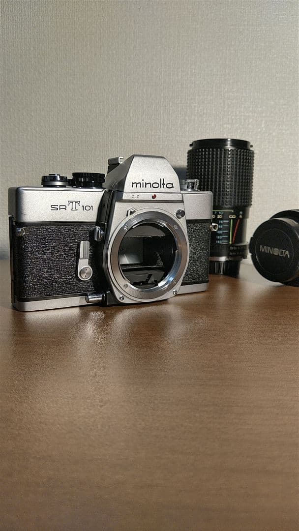 MINOLTA SRT 101 フィルム一眼レフカメラ　付属品多数