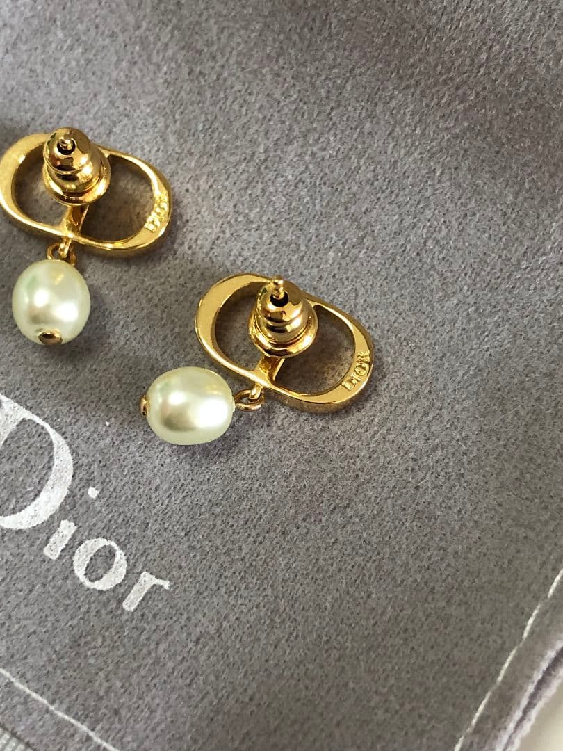 匿名配送★DIOR★ディオール　ピアス/ゴールド