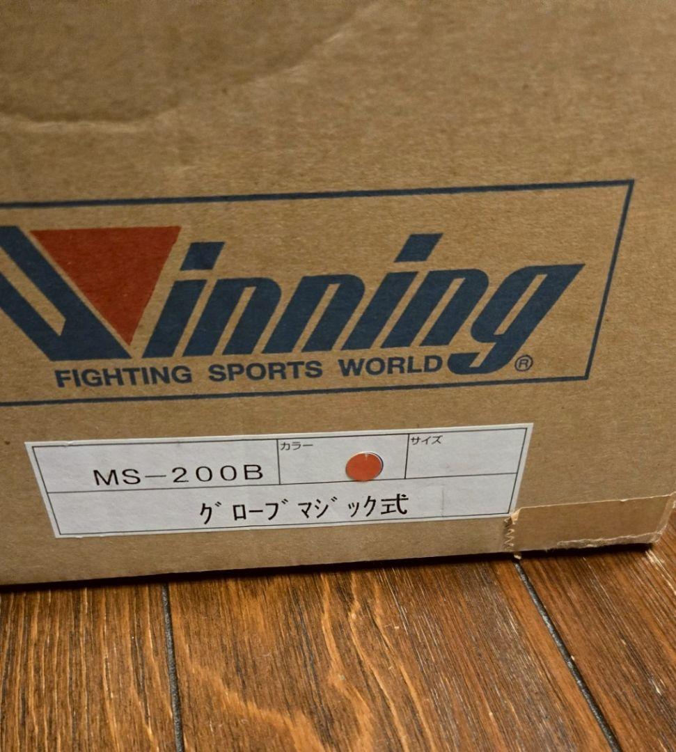 未使用 Winning ボクシンググローブ MS-200B 8 oz 赤