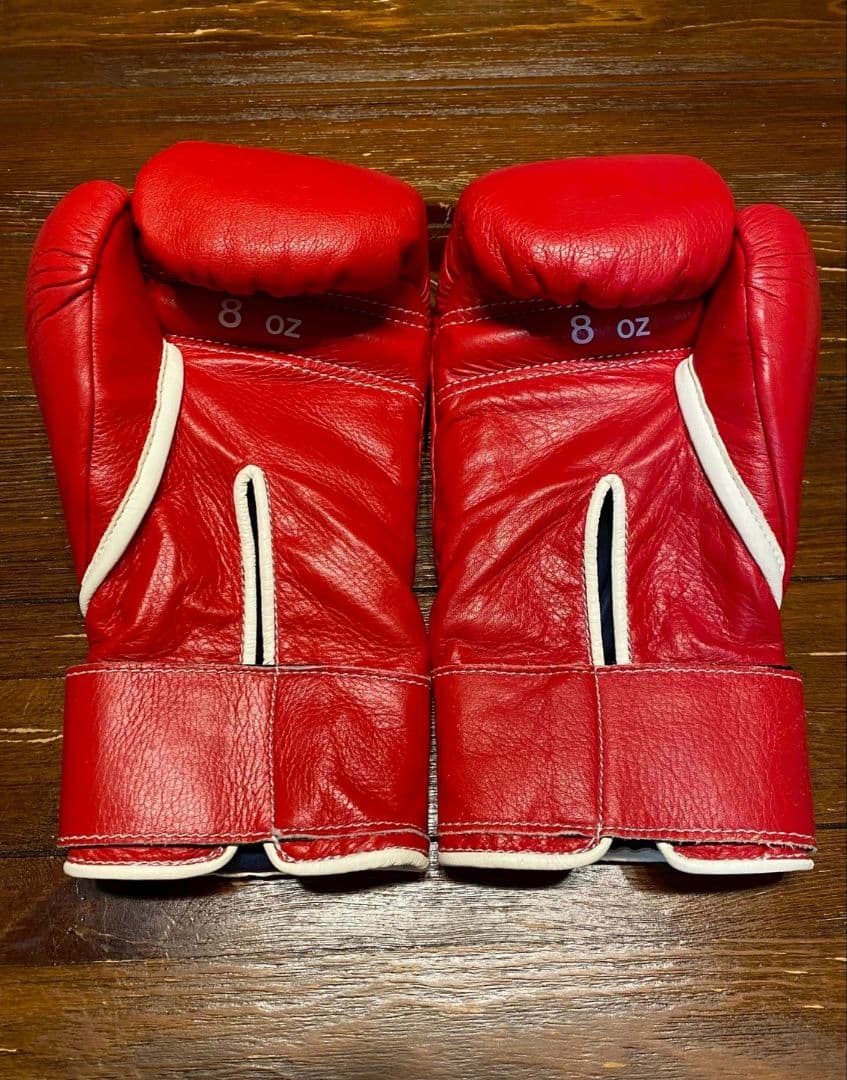 未使用 Winning ボクシンググローブ MS-200B 8 oz 赤