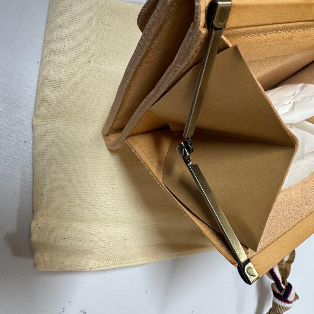 【新品訳あり】イルビゾンテ がま口 2つ折り 財布 natural