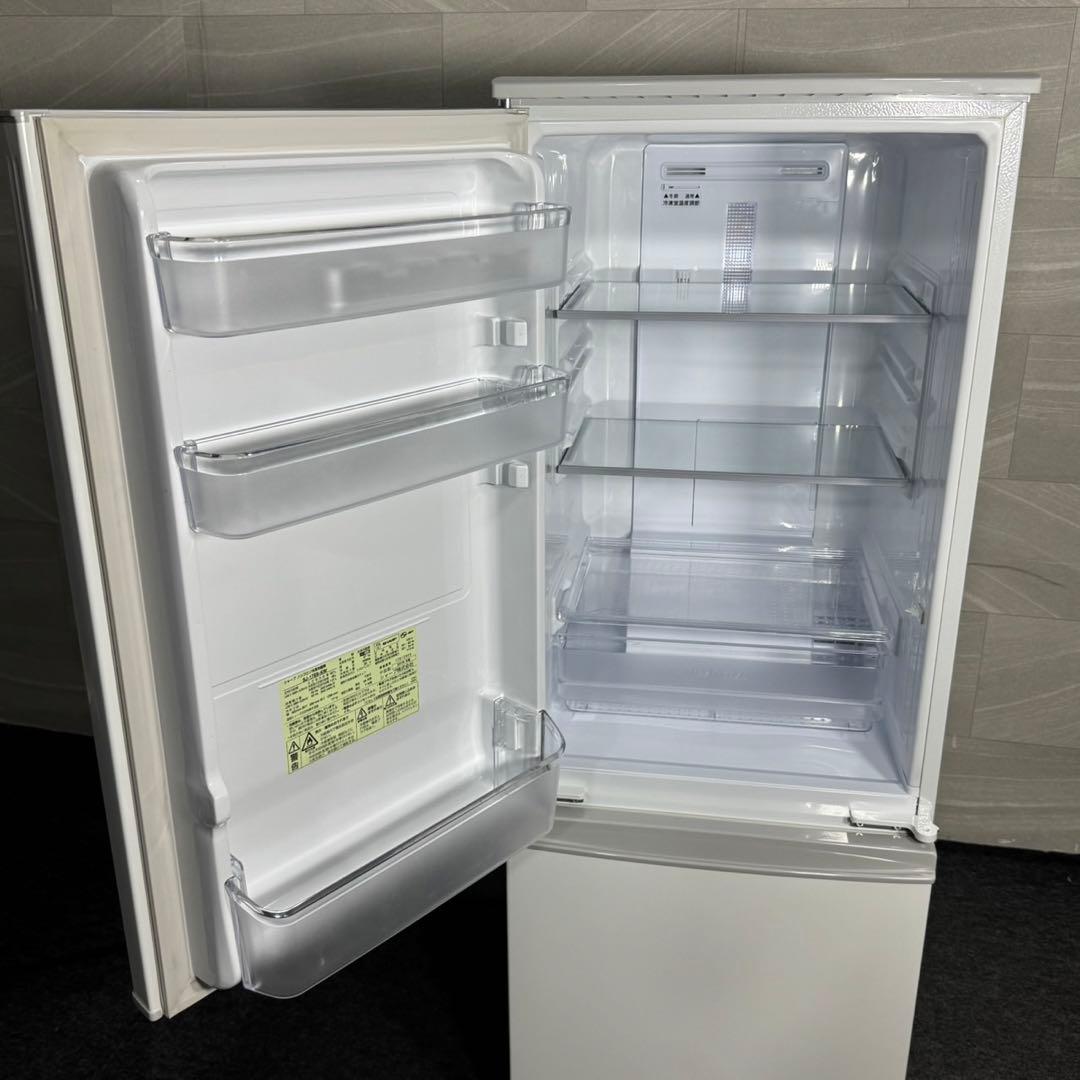 SHARP 冷蔵庫 167L どっちもドア 大きめ 綺麗 1〜2人用 d4958