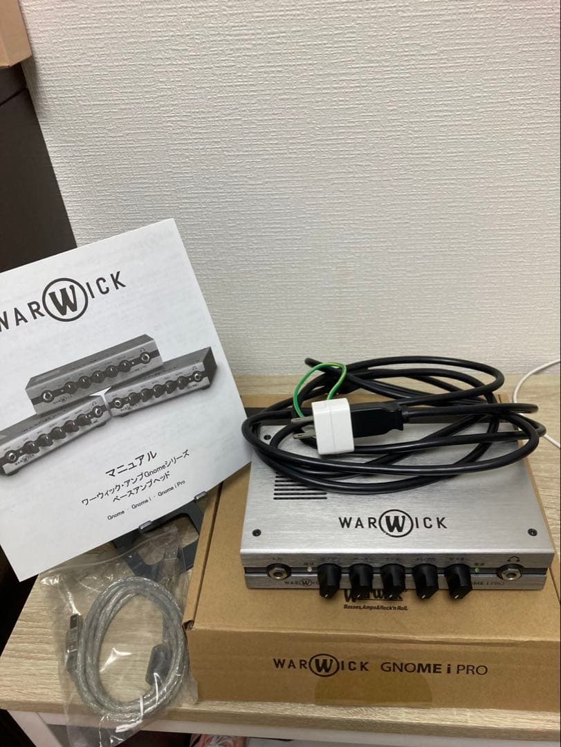 美品　ベースアンプ　ヘッドアンプ　WARWICK GNOME i PRO