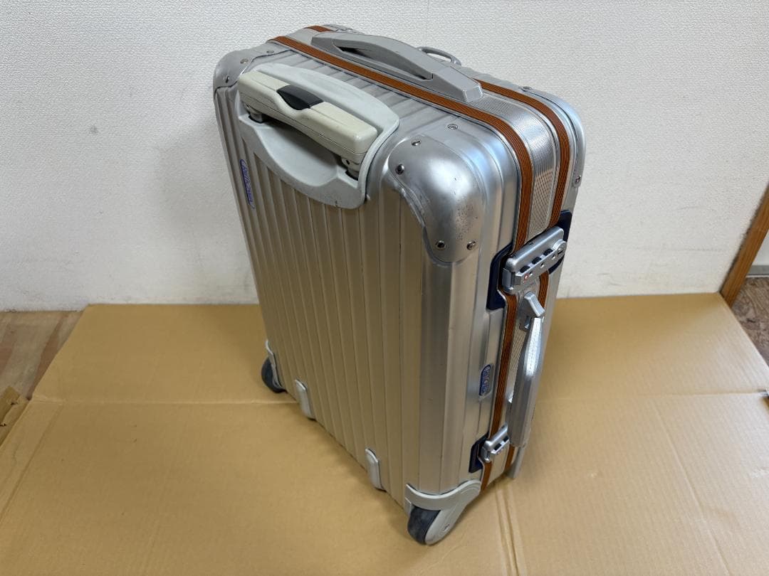 RIMOWA リモワ シルバーインテグラル 32L TSAロック付き 2輪