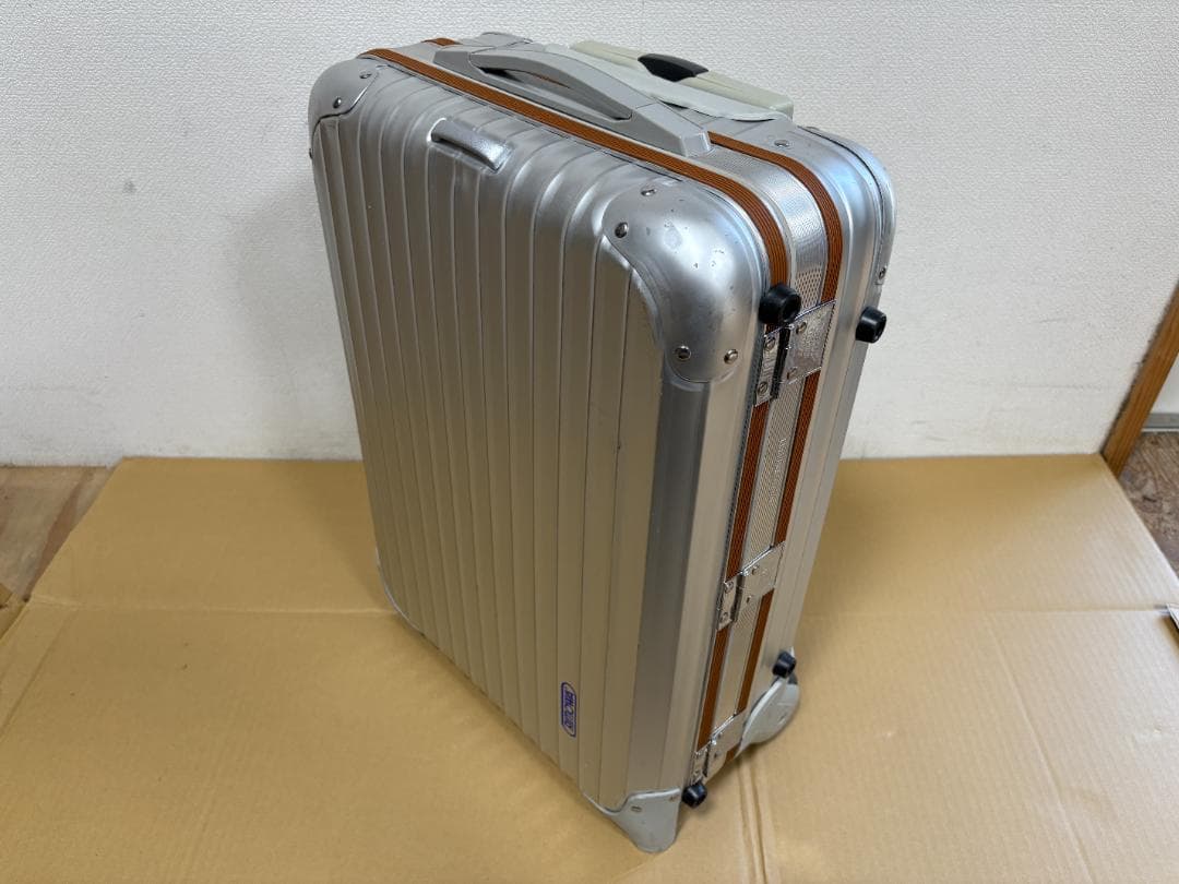 RIMOWA リモワ シルバーインテグラル 32L TSAロック付き 2輪