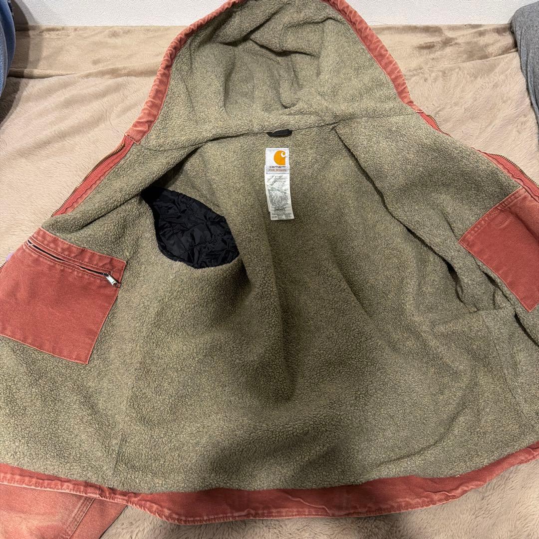 Carhartt フード付きジャケット ピンク