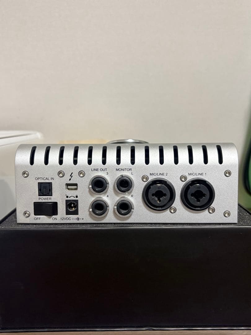 UAD Apollo Twin Solo ケーブル付き（Thunderbolt）