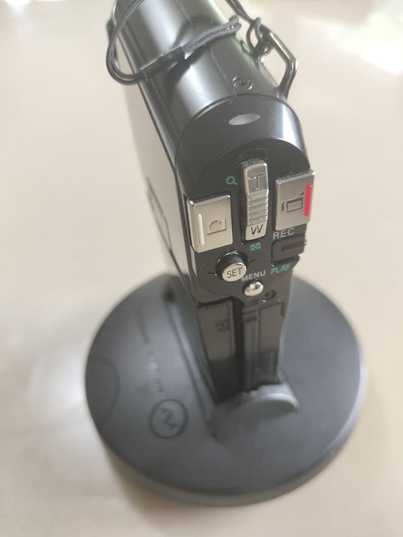 【極美品】SANYOデジタルムービーカメラXacti DMX-C6(K)