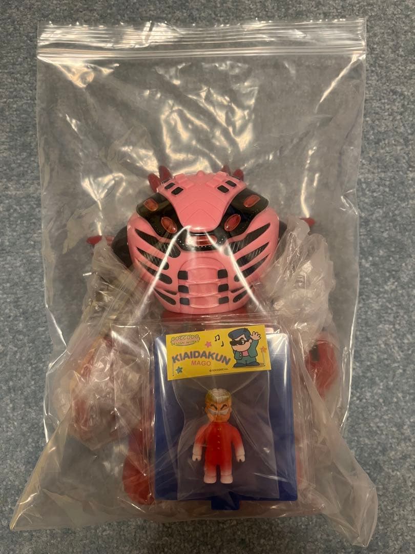 神戸限定 NEO ONE ゴッコ堂 カニーカー&マゴ気合田くん アクリル台座